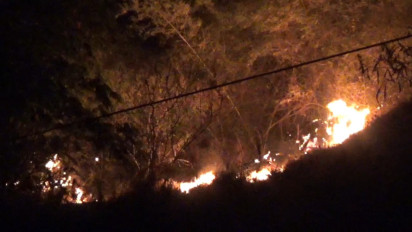 Lahan Bukit Batu Kerud di Jatihurip Sumedang Terbakar, Warga Khawatir Api Mendekat ke Permukiman