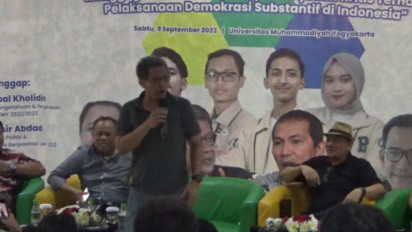 Rocky Gerung Jadi Pembicara di UMY, Kritisi Pemerintah dan Soroti Persekusi