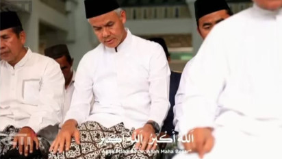 Ganjar Pranowo "Dirujak" Netizen, Ciee Katanya Ga Mau Politik Identitas