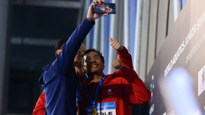 Perenang Indonesia Felix Viktor Iberle Raih Juara Dunia Pertama di Kejuaraan Dunia Junior 2023