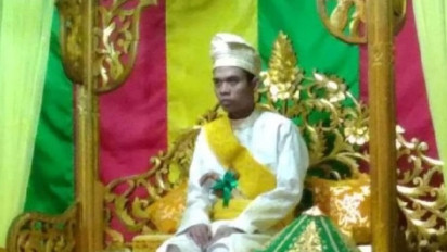 Konflik Rempang, UAS Unggah Foto Marah: "Masyarakat Rempang Keturunan Prajurit Terbilang"