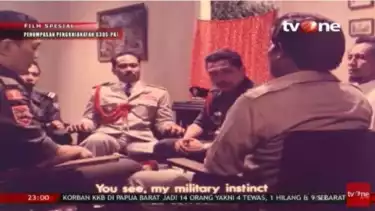 Cuplikan Film Pengkhiatanan G30S PKI, suasana rapat pimpinan operasi militer G30S PKI