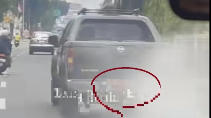 Buat Polusi Udara! Mobil Plat Merah Ngebul, Polisi: Punya Pemprov DKI Jakarta
