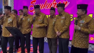 SBY dan Prabowo Kompak, Duduk Bersebelahan Sampai Nyanyi Bersama