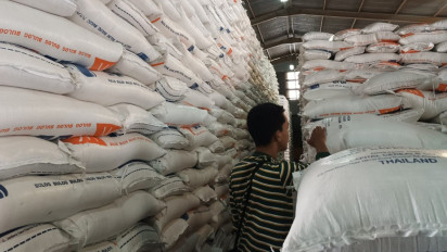 Harga Beras Bulog SPHP di Tanjungpinang Melambung Jadi Rp57.500 Per 5 Kg