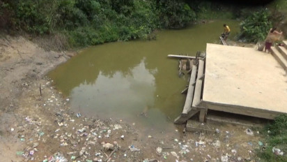 Kekeringan Landa Desa Suka Damai Pali, Air Sungai Kotor Jadi Pilihan Sejumlah Warga