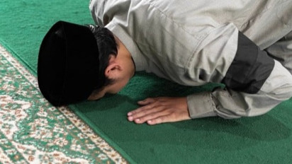Kok Shalat Dhuha Jam 11 Siang? Ternyata Kata Ustaz Adi Hidayat Masih Bisa dan Berpotensi Mempercepat Datangnya Rezeki