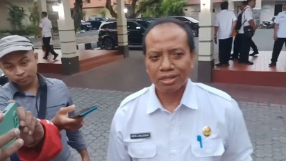 Usai Geledah Kantor Dinas Perkim, KPK Datangi Kantor Dinas Bupati Lamongan hingga 6 Jam