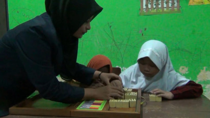 Keren, Mahasiswa UMK Ciptakan Abropez untuk Siswa Tunanetra