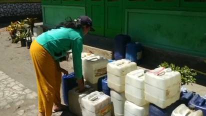 Warga Lima Desa Krisis Air Bersih, Imbas Kebakaran Bromo Akibat Flare Prewedding