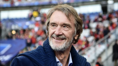 Liga Inggris: Manchester United Memanas, Dalot Balik Sindir Sir Jim Ratcliffe yang Sempat Kritik Gaji Tinggi Pemain