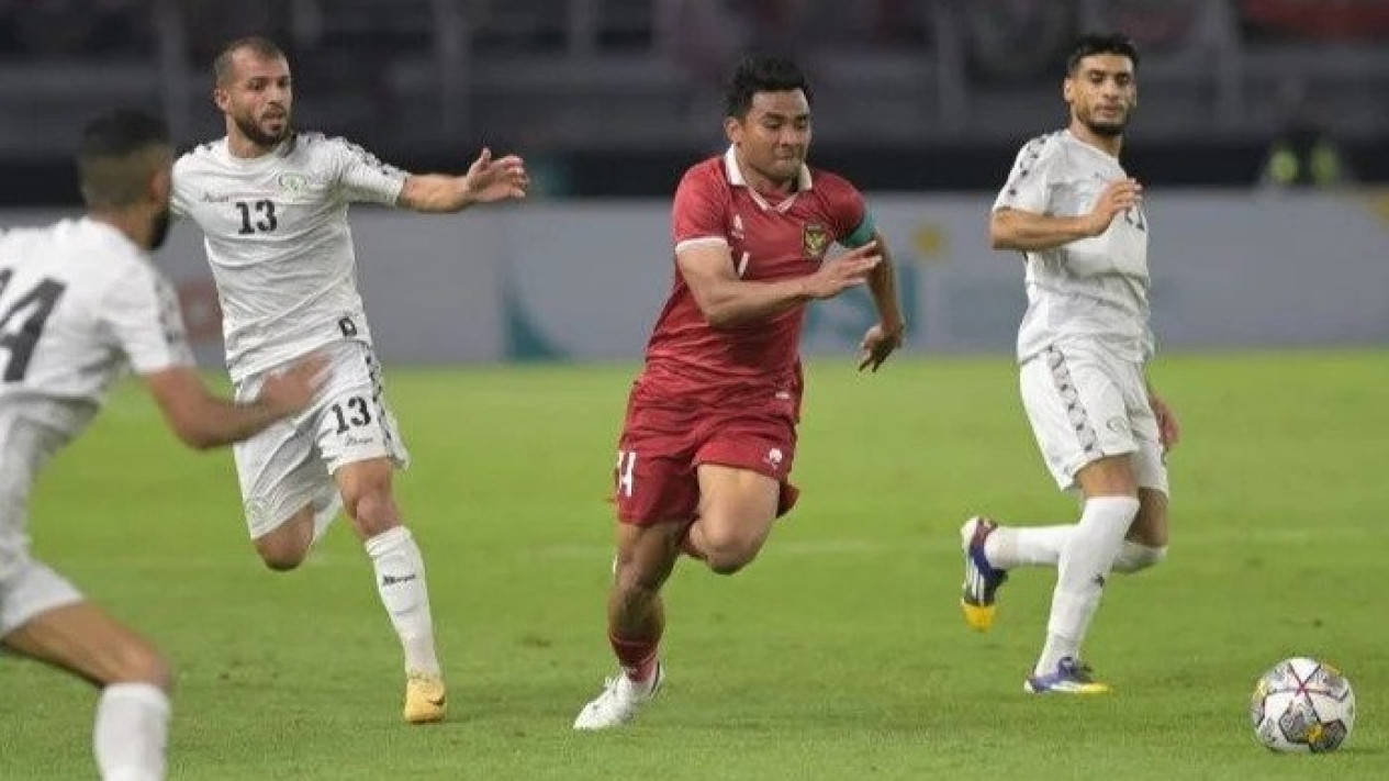 Asnawi Mangkualam Dipuji Setinggi Langit oleh Coach Justin, sedangkan Rio Fahmi Dibilang Kurang Jam Terbang, tapi...
            - galeri foto