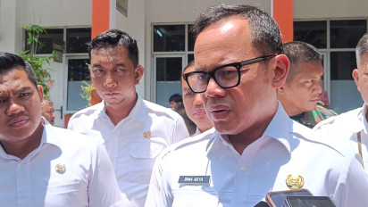 Pak Guru Reza Urung Dipecat, Wali Kota Bogor Pecat Kepala Sekolah yang Kutip Pungli PPDB