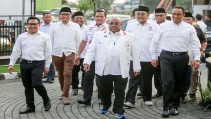 Sambil Lempar Senyuman, Anies-Cak Imin Hadir di Sidang Majelis Syuro PKS