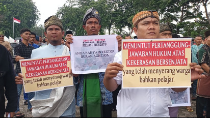 Demonstran Lembaga Adat Melayu Medan Minta Presiden Cabut Investor di Tanah Ulayat Melayu Rempang dan Galang