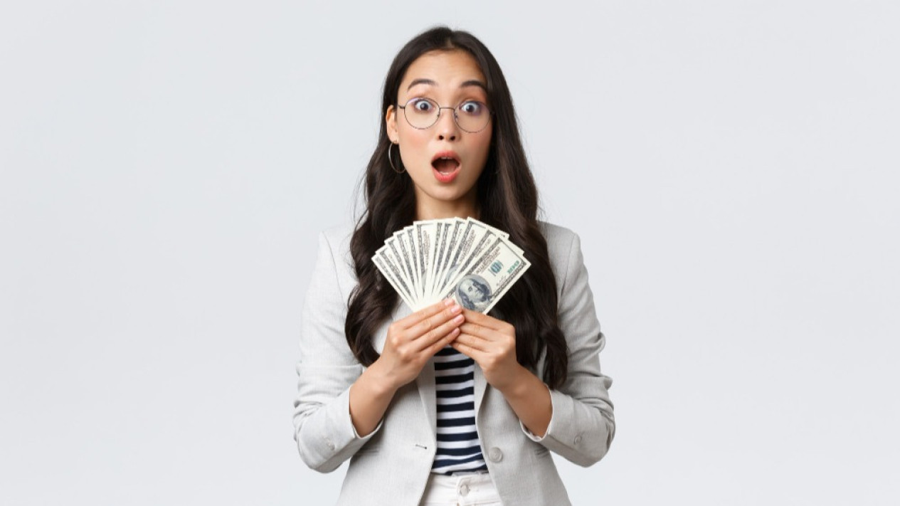 Ramalan Shio Kamis, 25 Desember 2025: Keuangan dan Angka Keberuntungan Kuda hingga Babi
            - galeri foto