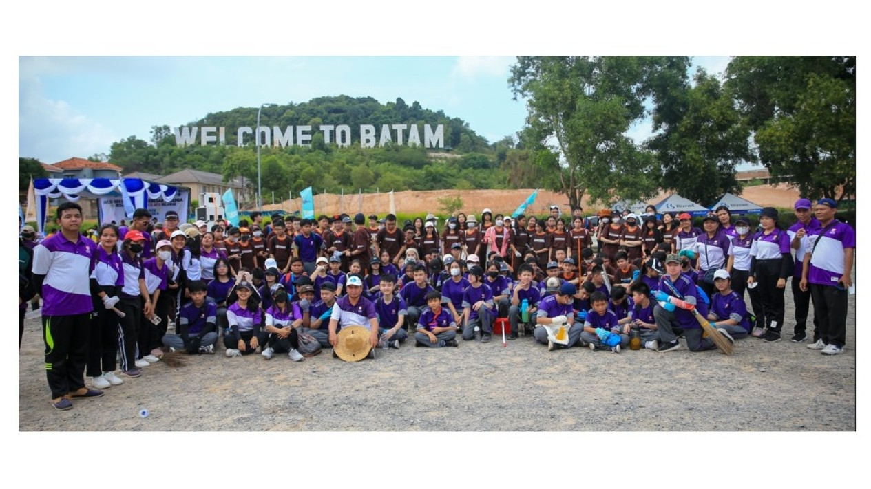 World Clean Up Day, 200 Siswa di Batam Ikut Berpartisipasi
            - galeri foto