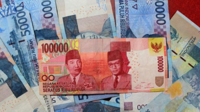 Konsumen Pinjol Tertinggi di Jawa Barat Disusul DKI Jakarta, Mayoritas Usia Muda