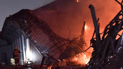 Kemendikbudristek: Benda Bersejarah yang Terbakar di Museum Nasional Sebagian Replika