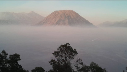 Setelah Membara Berhari-hari, Kini Wisata ke Gunung Bromo Kembali Dibuka, Tapi Ada Syarat Tidak Boleh.....