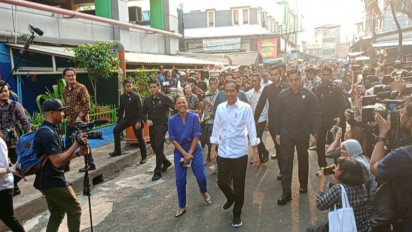 Pantau Harga dan Pasokan Bahan Pokok, Presiden Jojowi Datangi Pasar Bali Mester Jatinegara