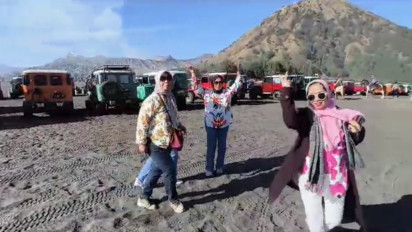 Wisata Bromo Dibuka, Wisatawan Senang Bisa Memasuki Kawasan Lautan Pasir Kembali