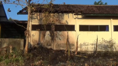 Sekolah Dasar di Magetan Nyaris Terbakar Akibat Kebakaran Lahan Tebu