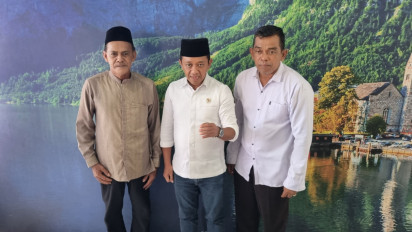 Relokasi Warga Rempang, Temukan Titik Terang Usai Bertemu Warga, Bahlil Gelar Rapat Khusus dengan Perwakilan Warga Rempang