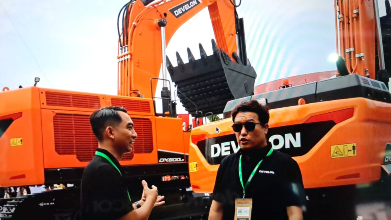 Produk Excavator Develon Di Ajang Mining Indonesia 2023
            - galeri foto