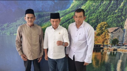 Bahlil Sambangi Temui Warga Pulau Rempang, Janjikan Sertifikat hingga Ganti Rugi