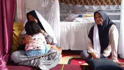 Gugur Dalam Kontak Tembak Dengan KKB, Keluarga Korban Menunggu Kedatangan Jenazah Briptu Rudi Agung