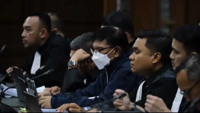 Diduga Pakai Uang Korupsi, Alex Plate Diajak Dinas ke Luar Negeri atas Perintah Sang Kakak Johnny G Plate