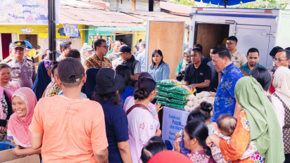 Gelar Operasi Pasar, Pemerintah Kota Sibolga Berupaya Menstabilkan Harga Beras dan Gula di Pasaran