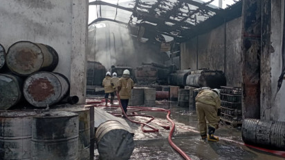 Gudang Pengolahan Tiner di Kawasan Industri Candi Semarang Terbakar