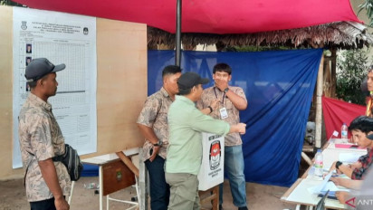 Misterius! Kotak Suara Pilkades di Tangerang Keluarkan Asap, 4 Surat Suara Rusak Terbakar