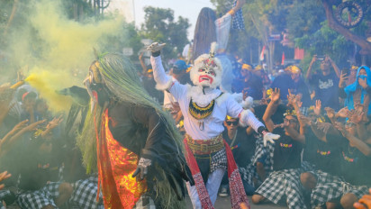 Lestarikan Budaya, 200 Desa Ramaikan Pawai Budaya Penutupan Rangkaian Merdeka Heppiii