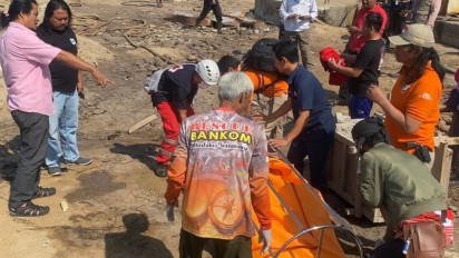 Seorang Pria Tanpa Identitas Ditemukan Meninggal Mengambang di Perairan Pelabuhan Semarang