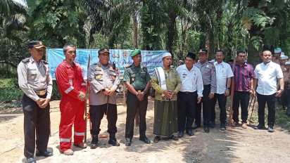 Dukung Program Kapolri, Polres Padang Lawas dan PT EMP Bakrie Group Bantu Air Bersih di Pondok Pesantren Dinul Khoiriah