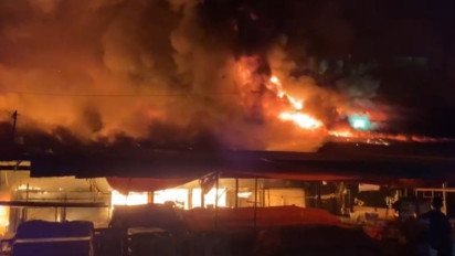 Berita Foto: Begini Suasana Pasar Leuwiliang Bogor yang Terbakar Malam Ini