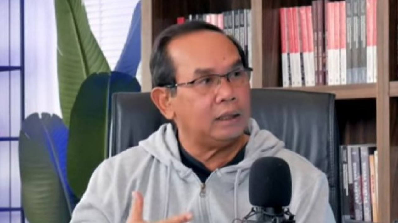 Saiful Mujani Dilaporkan Terkait Konten Makar, Ini Respons Polda Metro Jaya
            - galeri foto