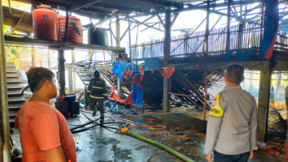 Akibat Korsleting Listrik, Delapan Ribu Ayam di Blitar Mati Terbakar