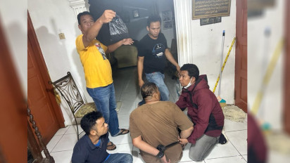 Diduga Hendak Transaksi Sabu, Tiga Pria Diamankan di Dalam Rumah