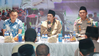 Pendakwah Muda NU Gus Iqdam Jajal Sirkuit Baru Tanpa Zig Zag hingga Ngaji Bareng Satlantas Gresik