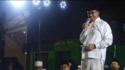 Di Hadapan Jemaah Ponpes Sidosermo Surabaya, Anies: Ibu-ibu Diteruskan atau Diubah?