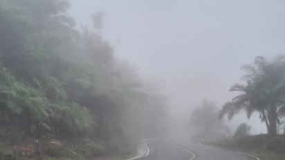 Kabut Asap Tebal Melanda Kota Bengkulu, Pengendara Diminta Hati-hati