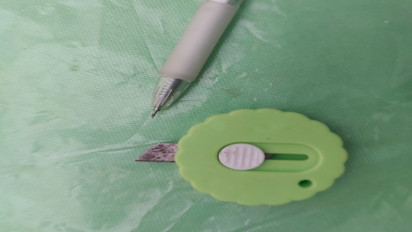 Gawat!!! Puluhan Anak SD di Situbondo Sayat Tangannya Sendiri Ikuti Tren di Tiktok