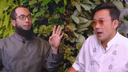 Non Muslim Ucapkan 'Assalamualaikum' Tak Boleh Dijawab? Ustaz Khalid Basalamah Bilang Itu Tidak Benar, Hanya Saja ...