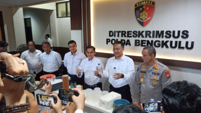 Raup Keuntungan hingga Rp 12 Juta Per Hari, Penjual Baby Lobster Ditangkap Polda Bengkulu