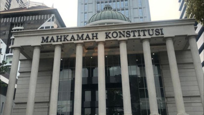 Dengan Putusan Mahkamah Konstitusi, Pemerintah Terus Laksanakan UU Cipta Kerja Guna Memperkuat Perekonomian Nasional
