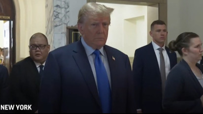 Donald Trump Hadir Dalam Persidangan di Pengadilan dan Memanfaatkannya Menjadi Kampanye